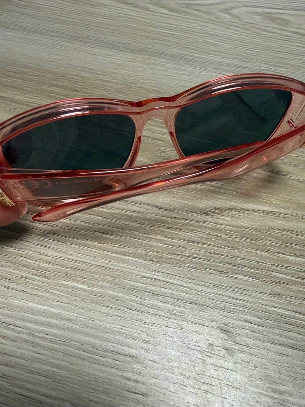 Myiaur new in box. Polarized Pink Frame Sunglasses with Pink Mirrored Lenses